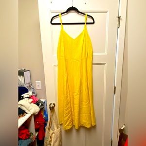 NWT Yellow Gap sundress sz L
